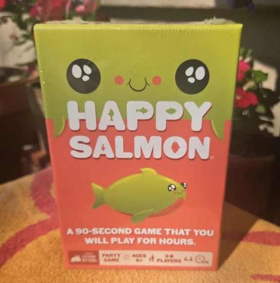 Happy Salmon Card Game - Picture 1 of 4